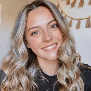 Meet your Posher, Kaylee